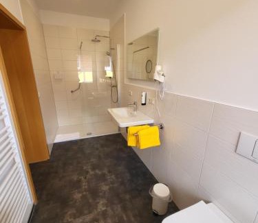 Muritz Hotel | Family-Friendly Haus Kim - Well-Rated Apartments for All