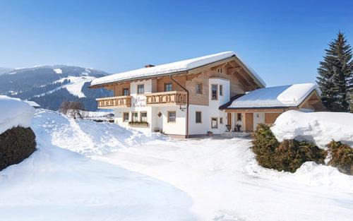 Am Feuersang Apartment | Unforgettable Stays at Haus Kirchner - Rated 9.6/10