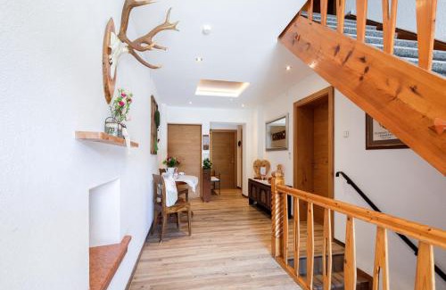 Reith im Alpbachtal Apartment | Family-Friendly Haus Konrad with Excellent Guest Ratings