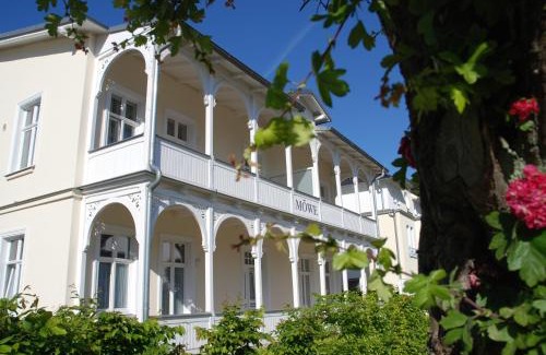 Sellin Apartment | Discover Haus Möwe - Apt. 06 with Spa & Family Amenities