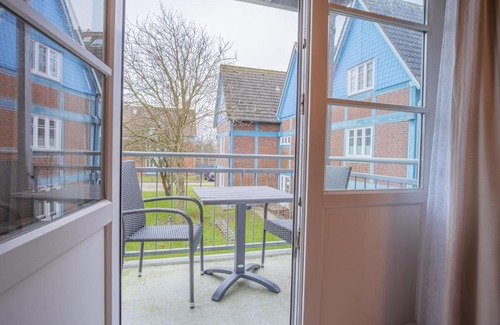 Ostersiel Apartment | Family-Friendly Getaway at Haus Möwe - 4 Star Rated