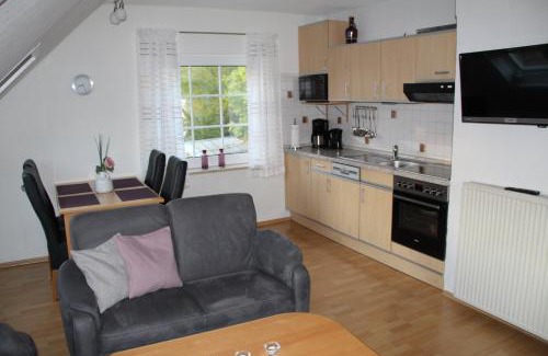 Werdum Apartment | Relaxing Retreat at Haus Mühlenblick with Oceanfront Views