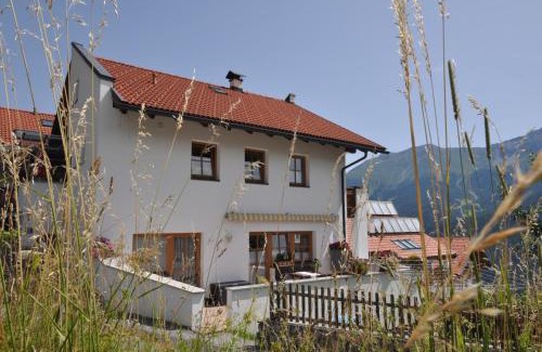 Fiss Apartment | Oceanfront Bliss at Haus Müller - Rated 9.2/10 by Guests