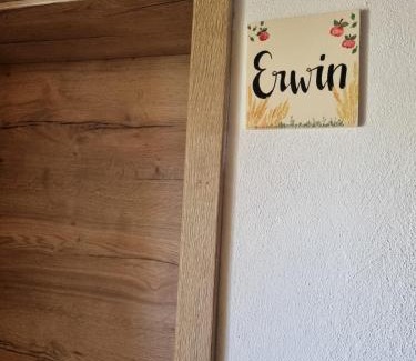 Heiligenberg Apartment | Pet-Friendly Comfort at Haus Mali with Breakfast Included