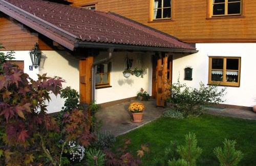Maschl Apartment | Guest Rated Haus Margit: Unforgettable Stay Awaits!