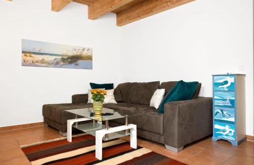 Kaltenhof Apartment | Relaxing Stay at Haus Meerforelle with Family-Friendly Comfort