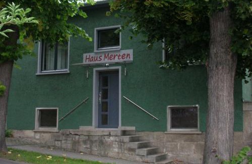 Arnstadt Apartment | Exceptional Stay at Haus Merten - Rated 9/10 by Guests