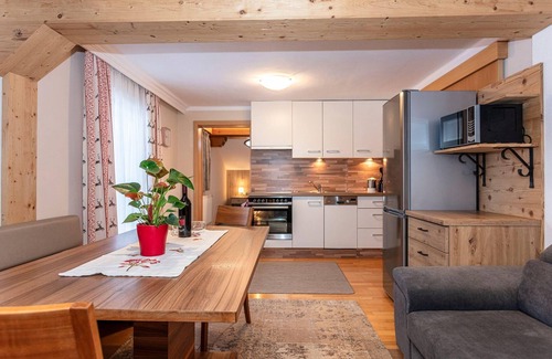 St. Ulrich Am Pillersee Apartment | Guest Rated 10/10: Haus Mitterhorn in PillerseeTal