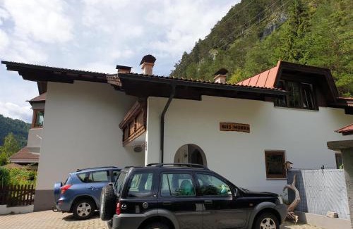 Scharnitz Apartment | Family-Friendly Retreat at Haus Monika - Guest Rated 9/10