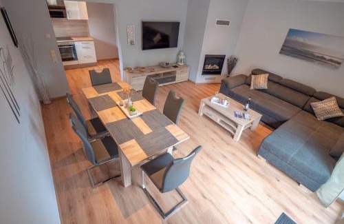Muritz House | Oceanfront Oasis at Haus Monique - Rated 9/10 by Guests