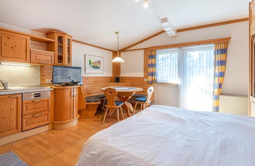 Kirchberg in Tirol Apartment | Family-Friendly Retreat at Haus Niederösterreich - 8.1/10 Rated