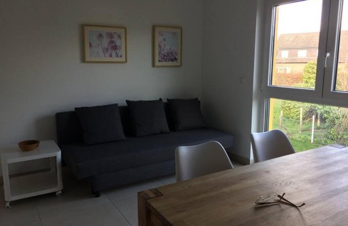 Kreuzau Apartment | Experience Comfort at Haus ORANGE Im Herkesgarten 2