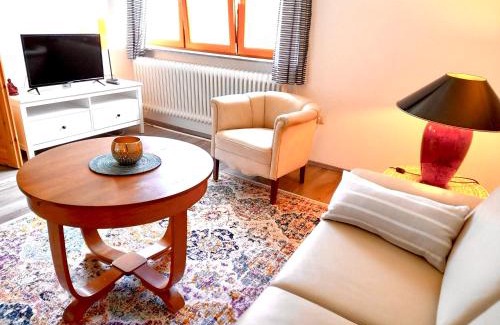 Behrensdorf Apartment | Family-Friendly Retreat at Haus Osbahr Ferienwohnung Lisa