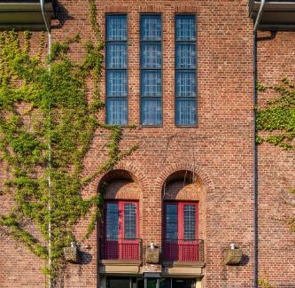 Juelich Hotel | Pet-Friendly Haus Overbach: Family Comfort and Dining
