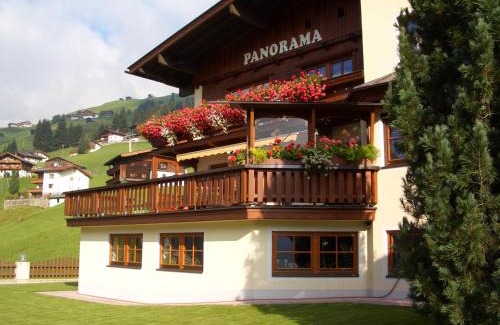 Vorderlanersbach Apartment | Unforgettable Stays at Haus Panorama - 4-Star Family Retreat