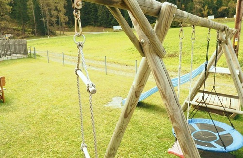 Sankt Leonhard im Pitztal Apartment | Family-Friendly Retreat at Haus Paula - Brüggler's Ferienhäuser