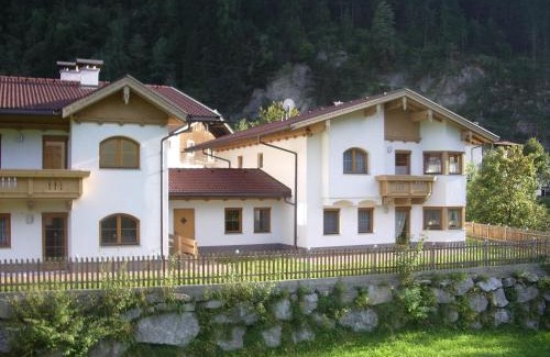 Zell am Ziller Apartment | Discover Haus Peter Schiestl: Family-Friendly Getaway