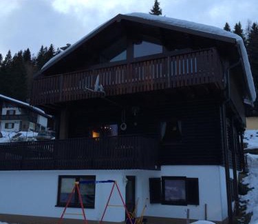 Sonnenalpe Nassfeld House | Pet-Friendly Haus Petra with Oceanfront Views & Great Amenities