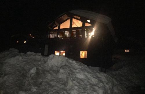 Sonnenalpe Nassfeld House | Pet-Friendly Haus Petra with Oceanfront Views & Great Amenities