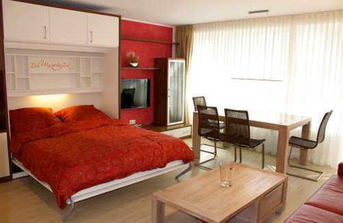 Wangerooge Apartment | Haus Poseidon - Wohnung 1: Pet & Child-Friendly Retreat