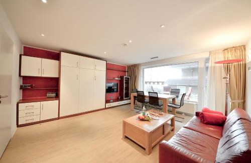 Wangerooge Apartment | Haus Poseidon - Wohnung 1: Pet & Child-Friendly Retreat