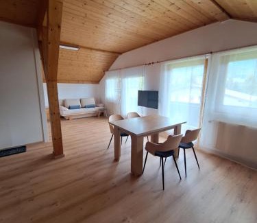 Pfarrwerfen Apartment | Family-Friendly Haus Rieder with Hot Tub & Pet Welcome