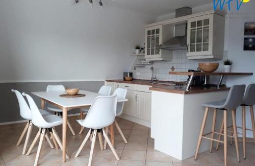 Borkum Apartment | Family-Friendly Escape at Haus Riffstrasse 2c - Urlaubsoase