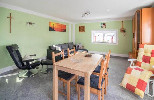 Bad Saulgau Apartment | Family-Friendly Getaway at Haus Ruther - Wohnung 1