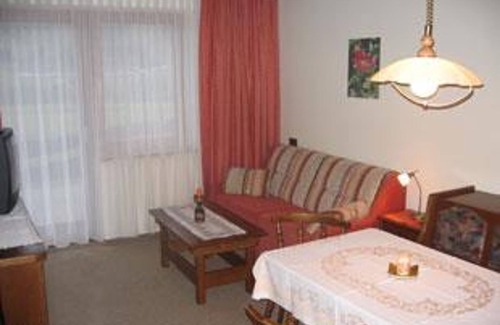Weissenbach Apartment | Experience Haus Schönblick: 2-Bedroom Ocean View Retreat