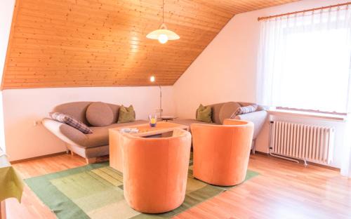 Hagnau Apartment | Family-Friendly Retreat at Haus Schwörer - Rated 8.5/10