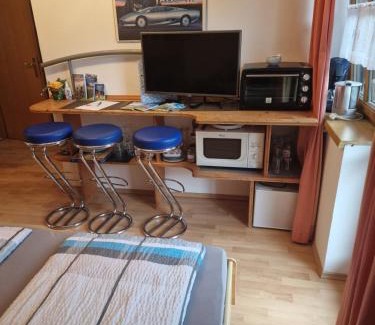 Pichl-Preunegg Bed & Breakfast | Haus Silvia Kraml: Family-Friendly Getaway with Breakfast