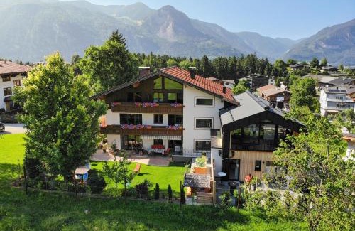 Reith im Alpbachtal Apartment | Elegant Haus Sonnblick Penthouse: Guest Rated 9.9/10