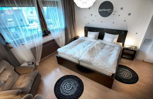Fuegen House | Relax at Haus Sonneneck: 4-Star, Pet-Friendly Getaway