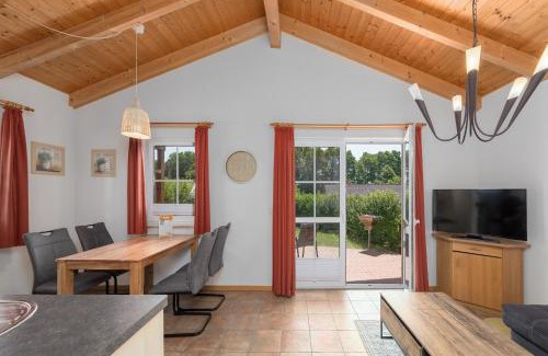 Muritz House | Pet-Friendly Haus Sonnenschein by Jabeler See Awaits You