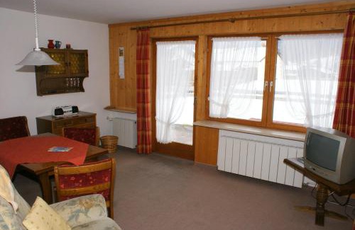 Ried Apartment | Family-Friendly Retreat at Haus Sorgschrofen, Rated 8.4/10