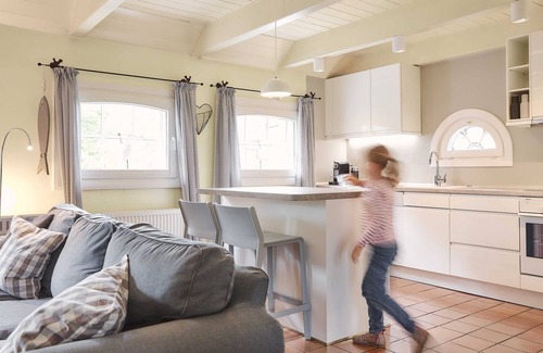 Midlum Cottage | Ocean View Retreat at Haus Strandläufer - Pet Friendly Getaway