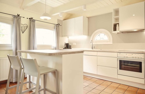 Midlum Cottage | Ocean View Retreat at Haus Strandläufer - Pet Friendly Getaway