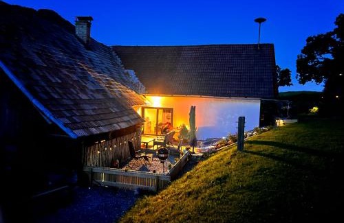 Notsch im Gailtal Apartment | Discover Haus Tilia Karinthië: Pet-Friendly Family Retreat