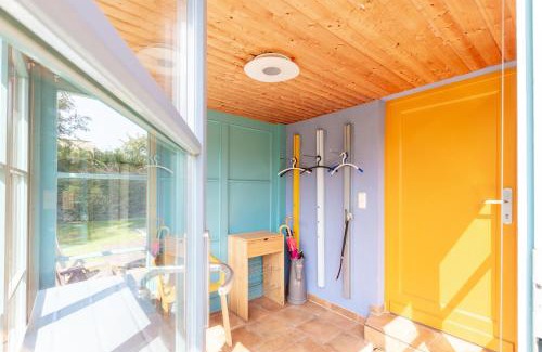 Ostseebad Ahrenshoop House | Discover Haus Traudi: 4-Star Stay, Perfect for Families & Pets