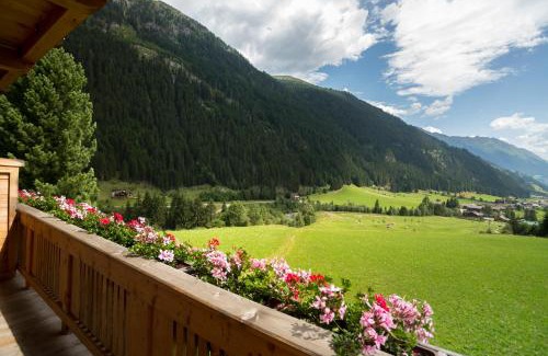 Sankt Jakob in Defereggen House | Unmatched Ocean View Retreat at Haus Veidlis, Family Run