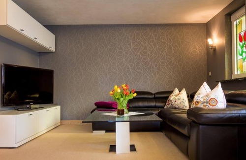 Oberhof Hotel | Experience Comfort at Haus Vergißmeinnicht - Rated 9/10