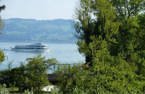 Nonnenhorn Apartment | Family-Friendly Retreat at Haus Wörle