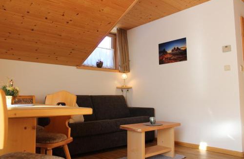 San Candido Apartment | Pet-Friendly Retreat at Haus Waldruhe - Rated 9/10 by Guests