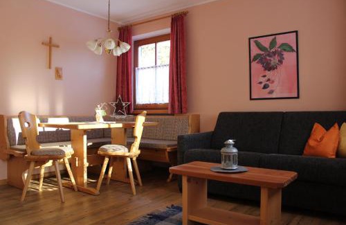 San Candido Apartment | Pet-Friendly Retreat at Haus Waldruhe - Rated 9/10 by Guests