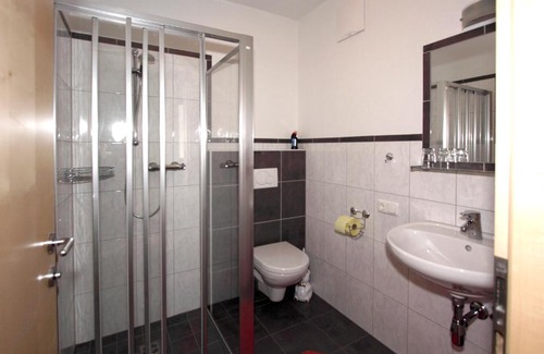 Kals am Grossglockner Apartment | Wheelchair Accessible Stay at Haus Wibmer - Guest Rated 9/10