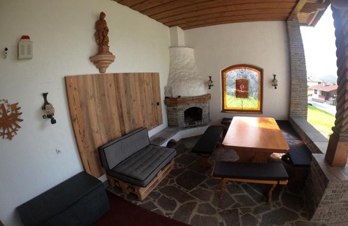 Sautens House | Family-Friendly Haus Wolfi with Kitchen Amenities & High Rating