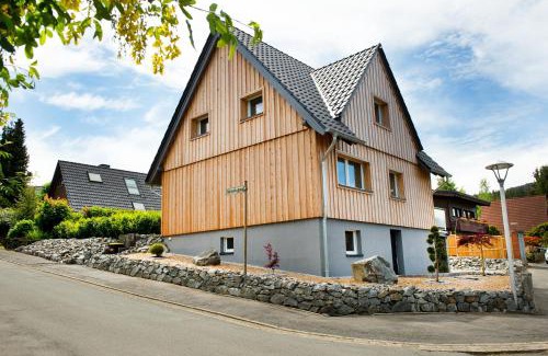 Wolfshagen House | Explore Haus Wulveshagen: 4-Star Pet-Friendly Retreat