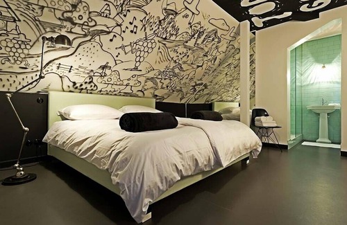 Offenburg Hotel | Experience Comfort at Haus Zauberflöte - Family Friendly Stay