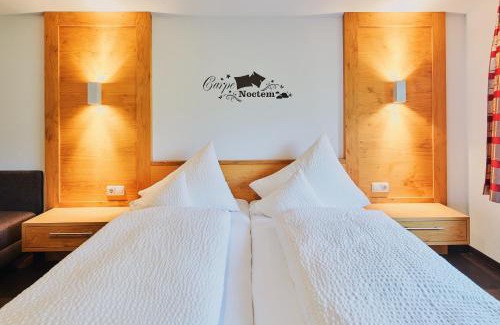 Graen Apartment | Ideal Stay at Haus Zitt: Pet & Child Friendly Retreat