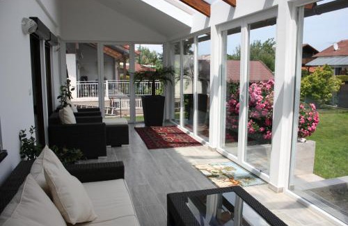 Vienna House | Inviting Haus zum Wohlfühlen: Guest Rated 9/10, Family Friendly